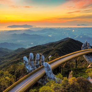 KHÁM PHÁ BÀ NÀ HILLS & CHECK-IN CẦU VÀNG