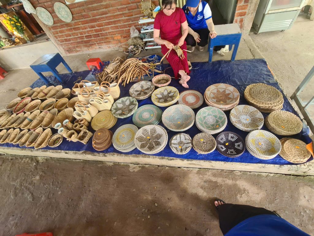(MK 3) CAIBE – TANPHONG  ISLAND – HANDICRAFT – CAIBE