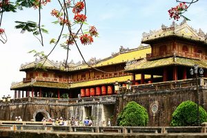 Hành Trình Cố Đô Huế – Di Sản Hoàng Gia & Đèo Hải Vân Hùng Vĩ