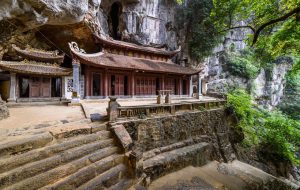 Khám Phá Ninh Bình Trong Ngày – Tam Cốc, Hang Múa & Cố Đô Hoa Lư