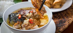 Trải Nghiệm Hà Nội Về Đêm – Ẩm Thực, Văn Hóa & Cà Phê Việt