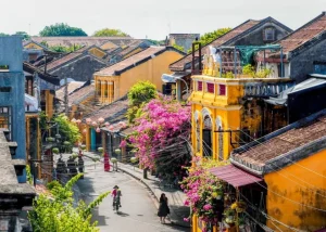 Hành Trình Di Sản: Ngũ Hành Sơn – Làng Rau Trà Quế & Hội An Cổ Kính