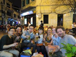 Trải Nghiệm Hà Nội Về Đêm – Ẩm Thực, Văn Hóa & Cà Phê Việt
