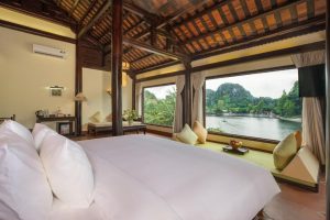 EMERALDA RESORT TAM CỐC