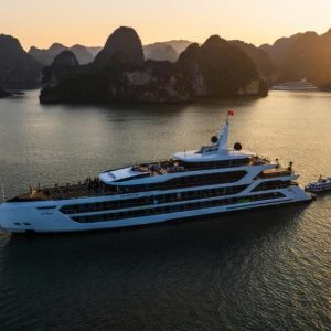 AZURA CRUISE