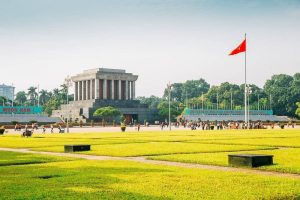ĐẮM MÌNH VÀO BIỂN MÂY TÀ XÙA & SUỐI KHOÁNG TRẠM TẤU 4N3Đ