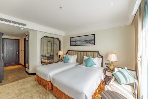 CHARMANT SUITES HOTEL CẦN THƠ